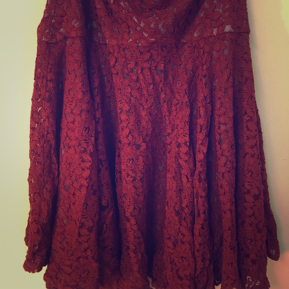 Floral pattern textured skirt